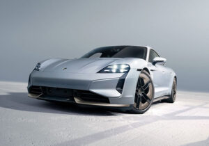 Hole-in-One-Preis-Taycan-Turbo-S-