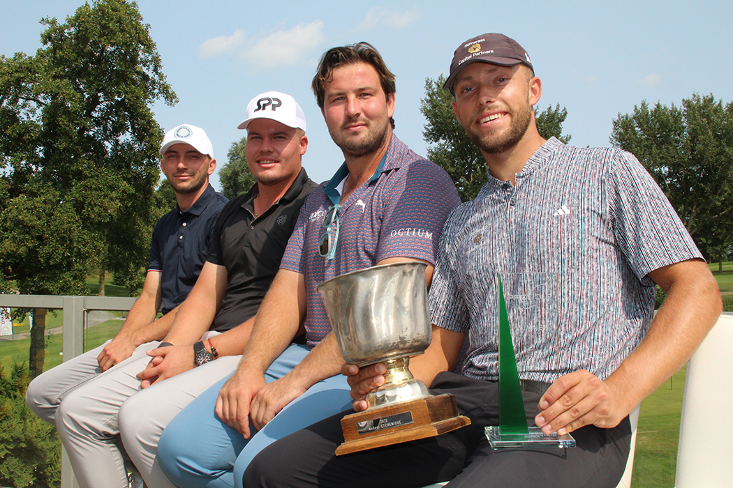 ClementCharmasson-TadeasTetak-MathieuDecottignies-KoenKouwenaar-StaanOpen2024-WinningCeremony-ProGolfTou