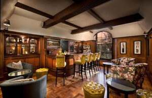 The-Manor-House-Montagu-Bar-